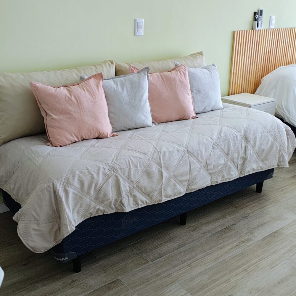 En todos los departamentos contamos con cama Queen Size 1.60 x 2.00 mts